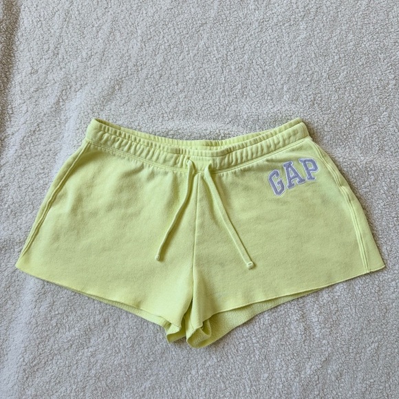 GAP Pants - Y2K GAP Lemon Yellow Cotton Drawstring Athletic Shorts Grey Embroidery Size M